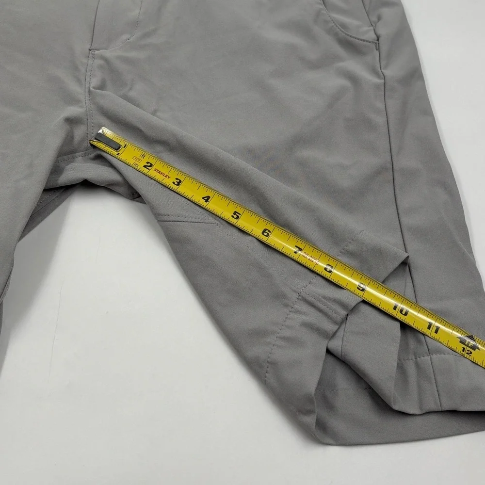 Johnnie-O Prep-Formance Men's 34 Gray Performance Flat Front Polyester Shorts